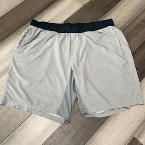 Lululemon T.H.E. Short - Gray - XXL